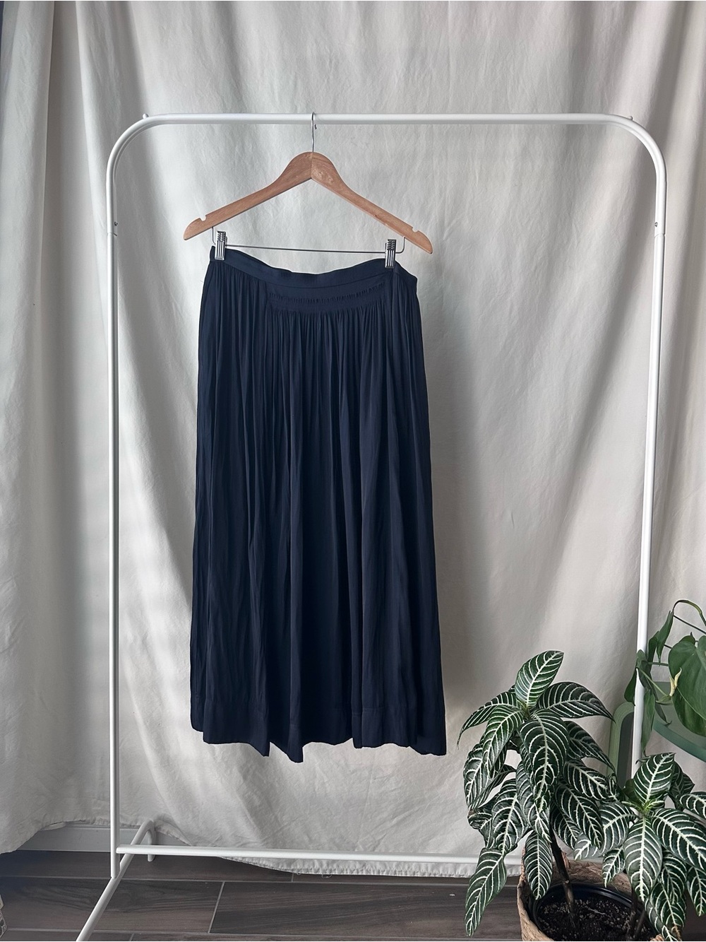 Banana Republic Navy Pleated Midi Skirt